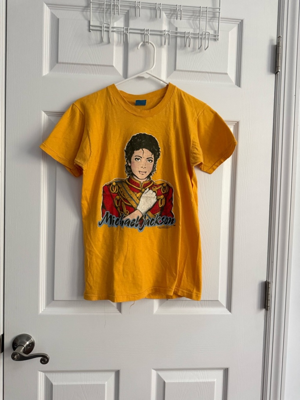 Vintage Michael Jackson Thriller Era 1980s Glitter Glove Graphic Yellow Vintage